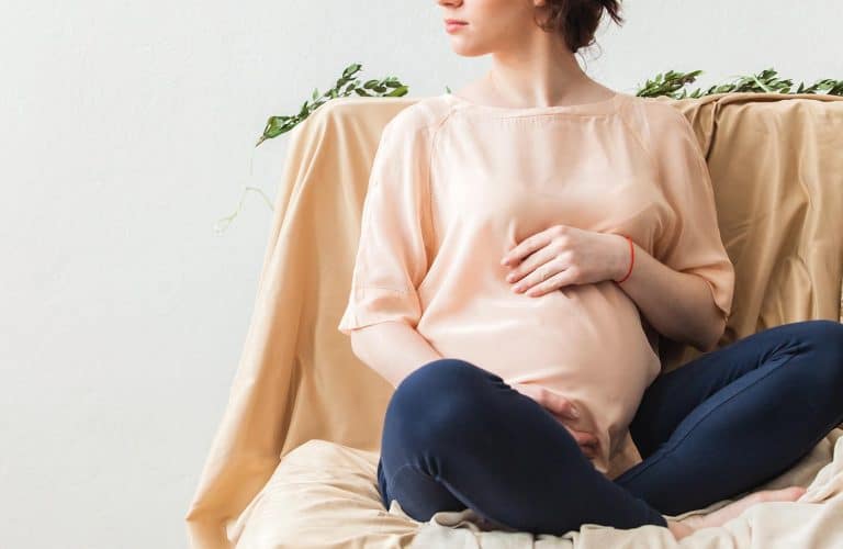 Pregnancy can be tough. Parts you never even knew could hurt can ache and throb with fury. Ever felt like baby is punching your cervix? With all the weird and wonderful symptoms that come with the beauty of growing life, how do you know which are the pregnancy symptoms you should never ignore?