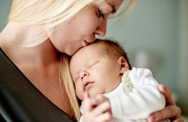 Life after birth can be crazy and the newborn phase is full of emotion. These are some of the things I wish I knew in the first weeks after my baby was born