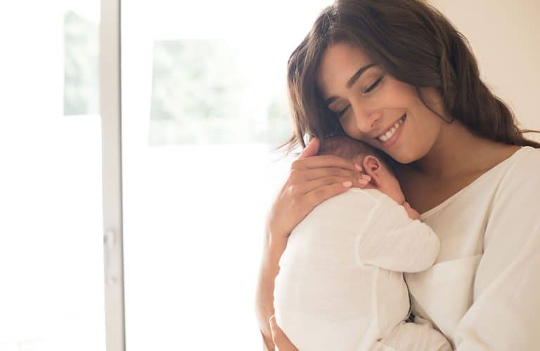 Being a new mother is difficult and exhausting. Eating good food like these options can help you boost energy as a new mama and is super nourishing too.