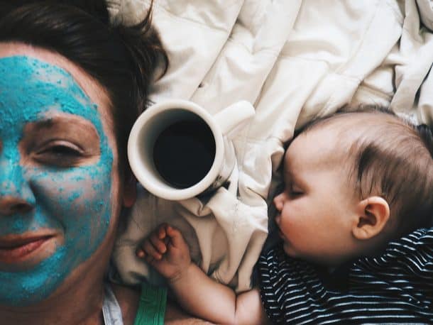 How To Survive The First Week With A Newborn - The Empowered Mama