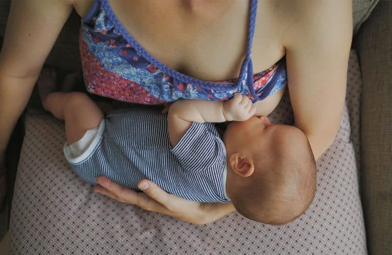 Have you been told that if you drink alcohol while breastfeeding you have to 'pump and dump'? This isn't true! Here's how you can safely enjoy alcohol while breastfeeding.