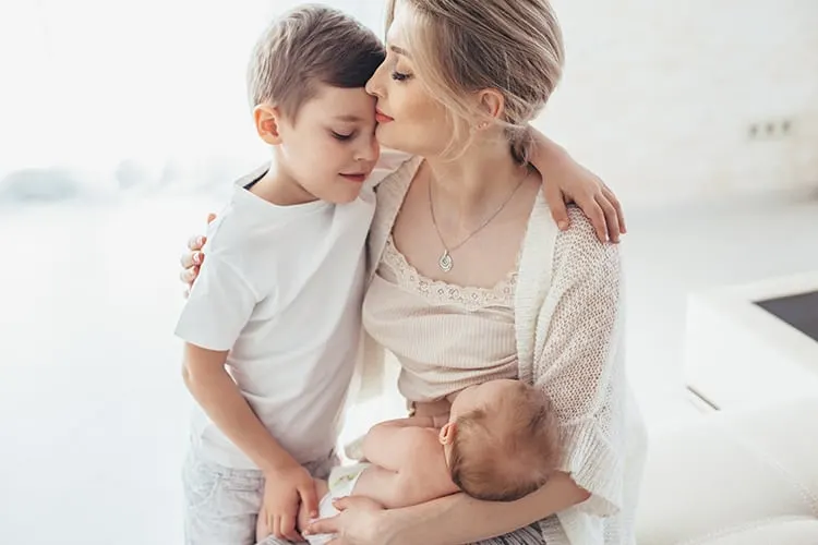 Are you worried about what life is going to be like now you're becoming a mum of two? Here are a few things that surprised me, and might surprise you too! And I promise, it's not as scary as it might seem.